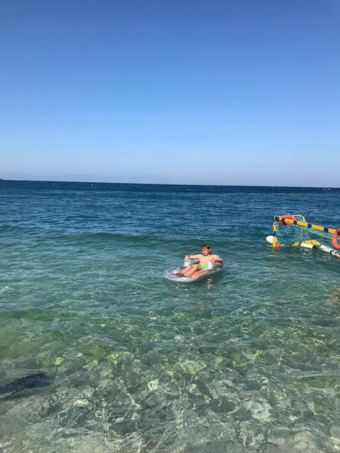 Maison Charme Avec Piscine Privee, Pres De La Mer A Sappounakeika, Tyros Sapounakeika Exterior photo